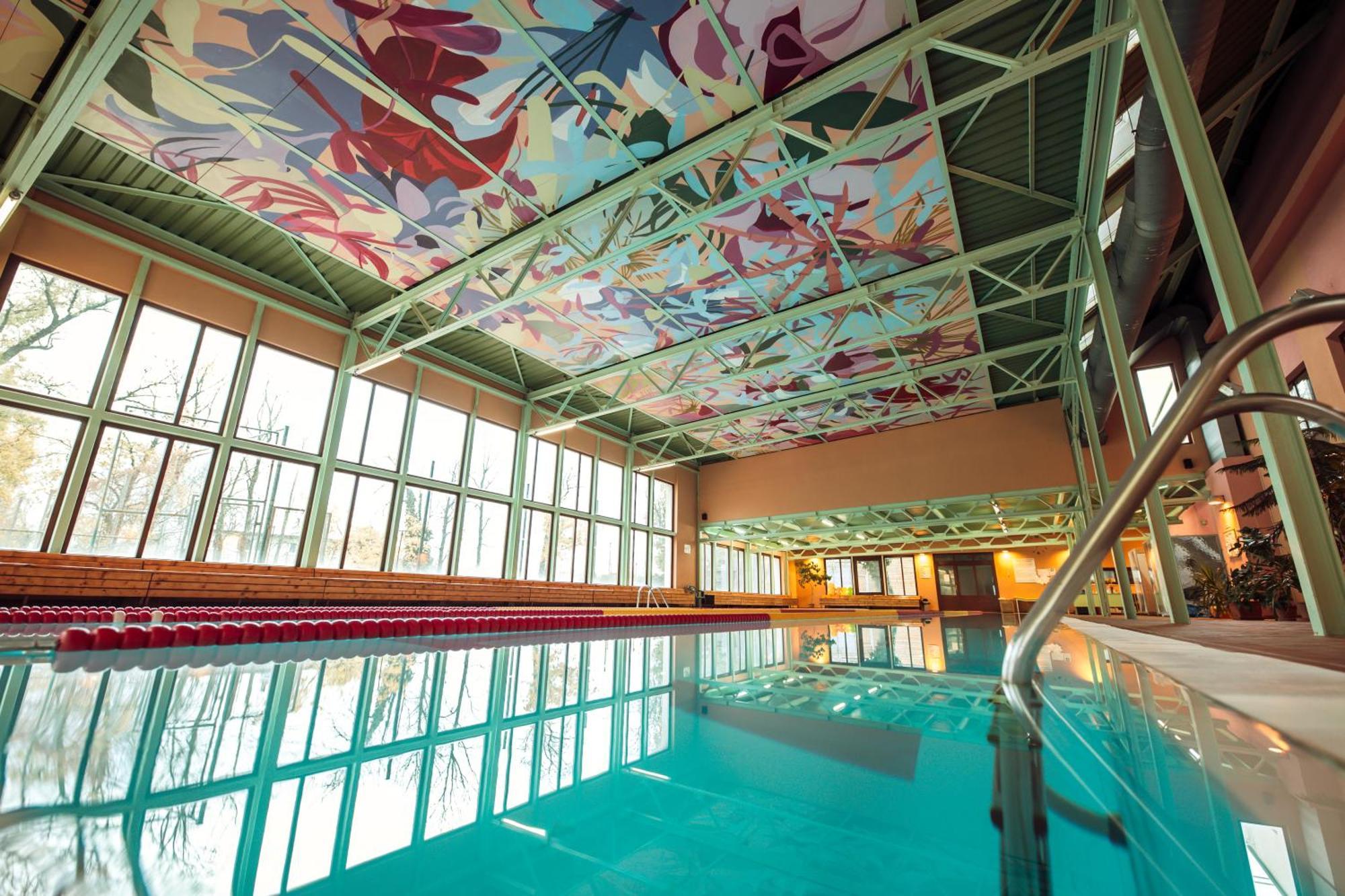 Hotel Kastiel Mojmírovce 외부 사진