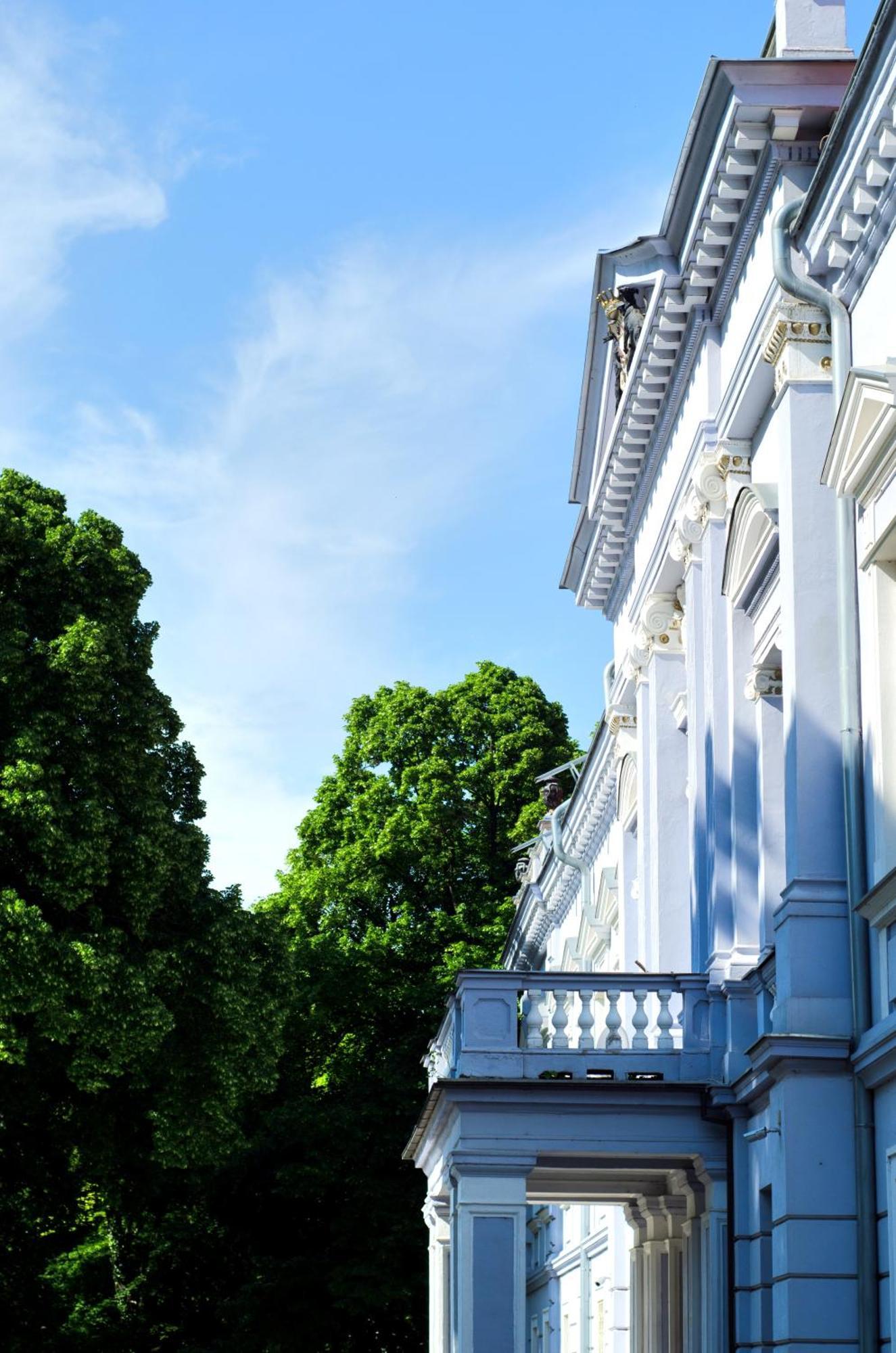 Hotel Kastiel Mojmírovce 외부 사진